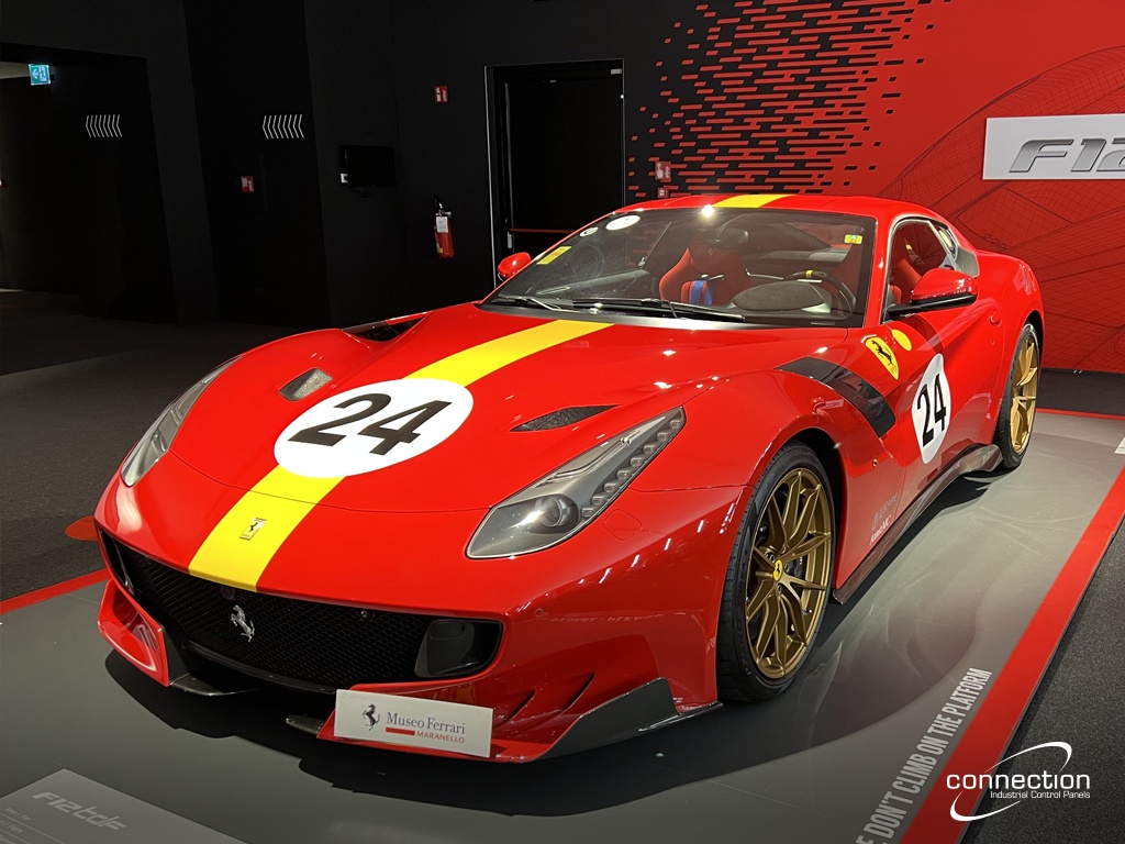 Connection-Ferrari-Pagani-CAR-RACE-SPORT-15